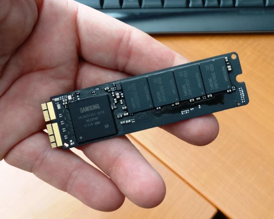 På kanten hård plads 2013 MacBook Air NGFF PCIe SSD Review (256GB) - Pre-Configured MBA Doesn't  Set The 'PC' Performance Bar | The SSD Review