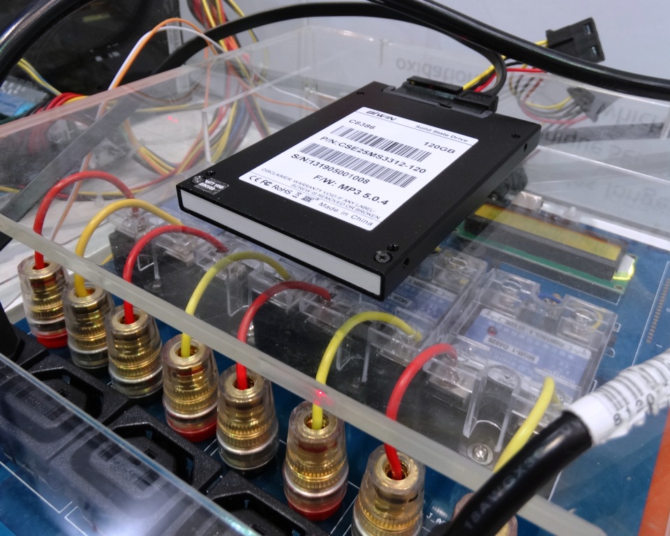 SSD Makers Highlight Power Loss Protection and Choice of Capacitors in