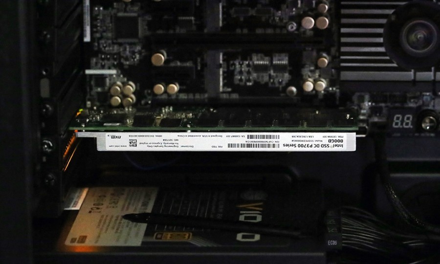 The SSD Review SSD of the Week Intel NVMe P3700 SSD The SSD Review