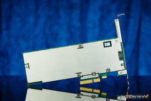 Intel 750 400GB Back