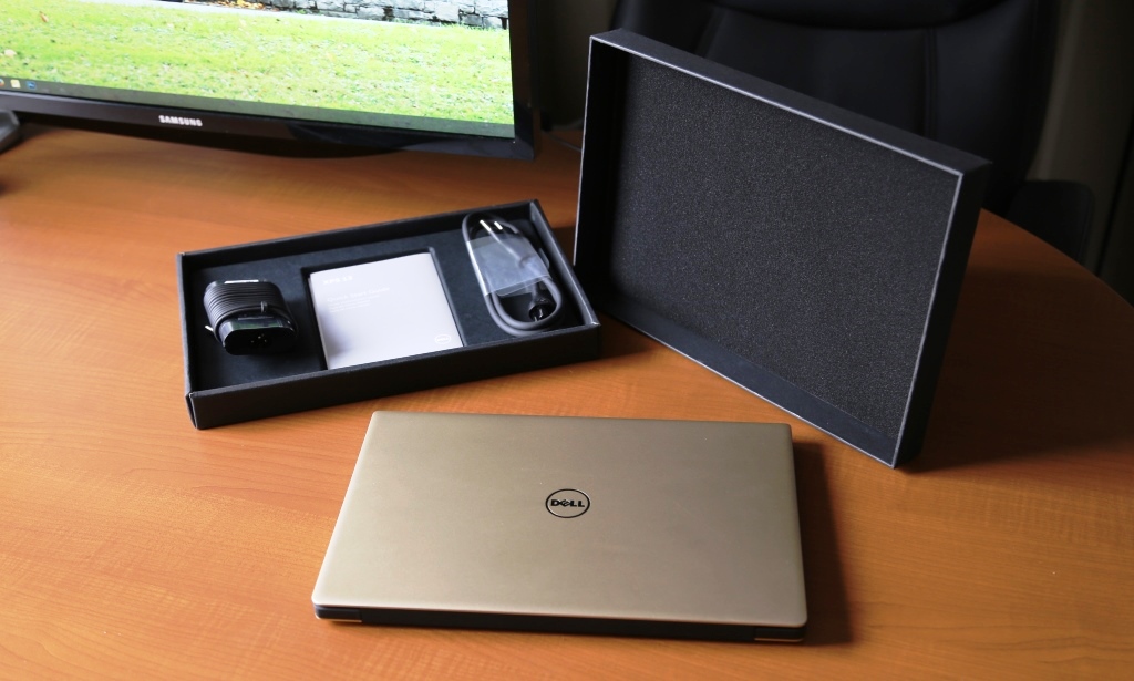 DELL - DELL XPS13 9350 GOLD ジャンク品 Dell XPS 13 Gold Edition (2016) Review - Worlds Best Ultra
