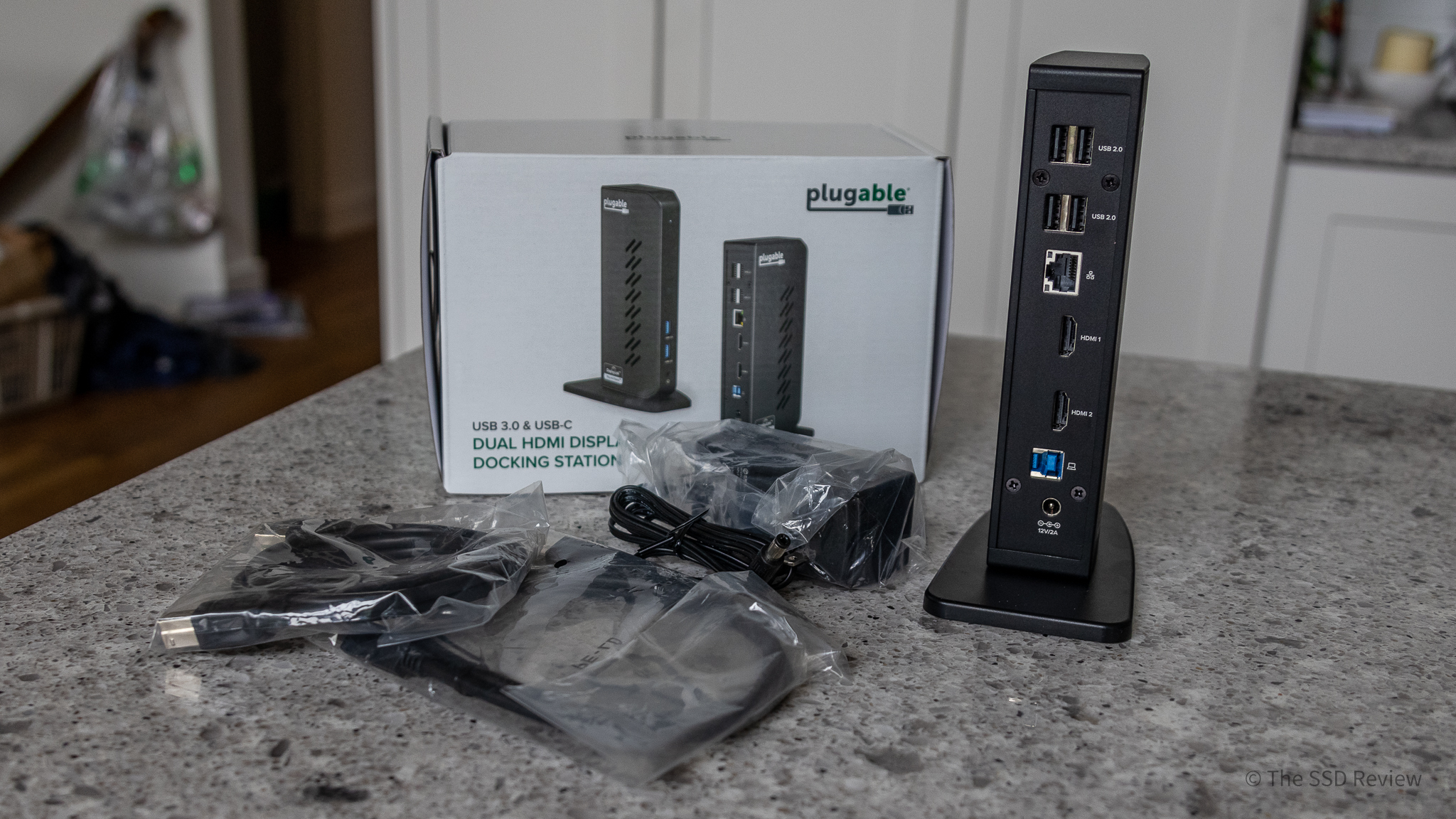 kalligrafi Se tilbage Støjende Plugable's Newest ThunderBolt 3 and USB-C Docking Stations Reviewed | The  SSD Review
