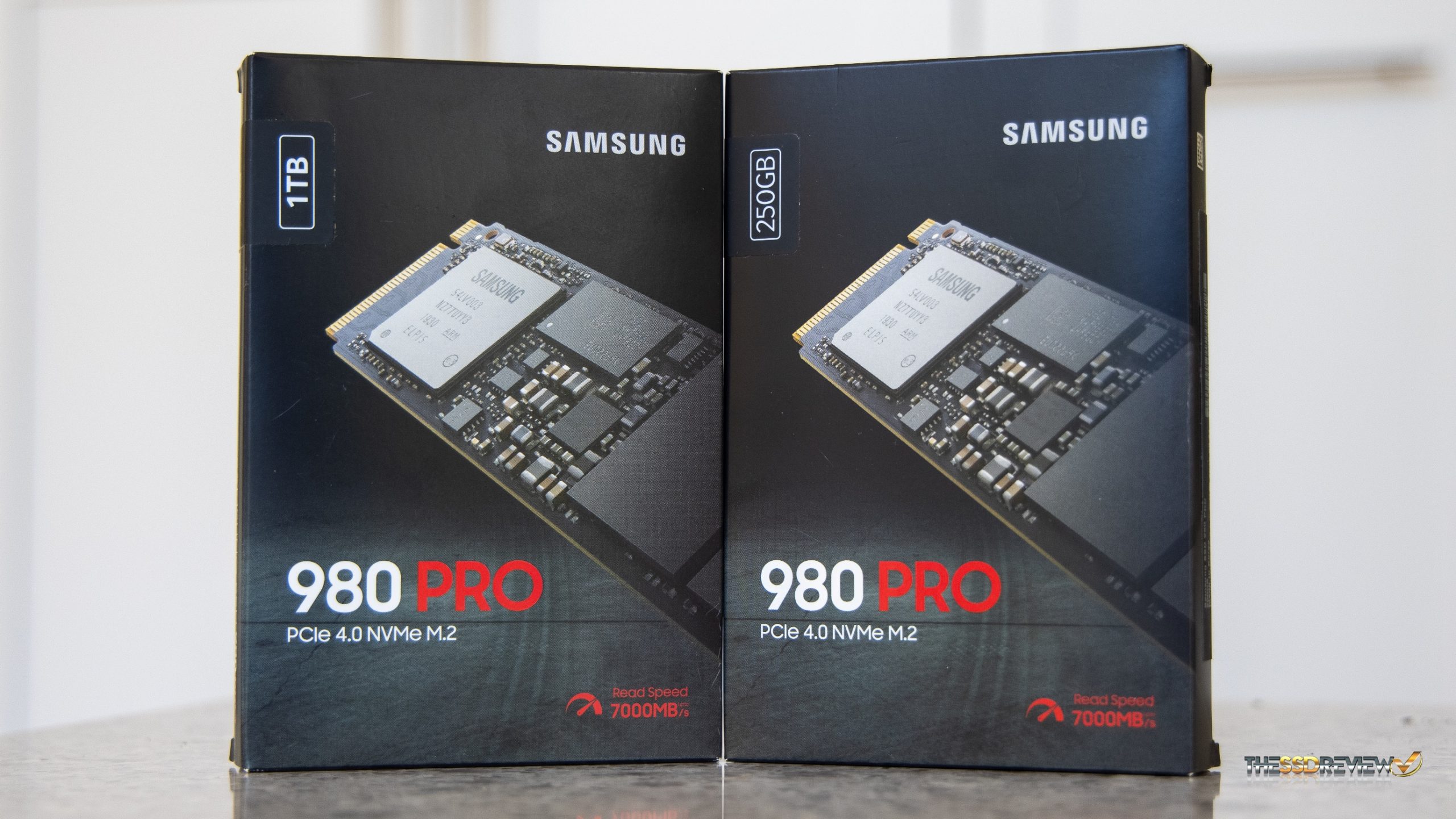 Samsung 980 Pro Gen 4 NVMe SSD Review (1TB/250GB) - 7GB/s Speed with Cooler  Temps