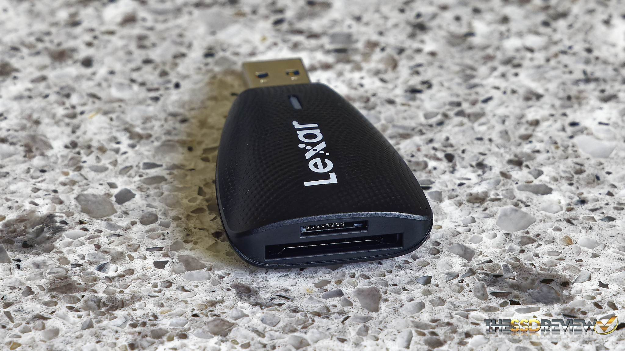 Lexar announced a new CFexpress USB 3.2 Gen 2×2 Type B memory card