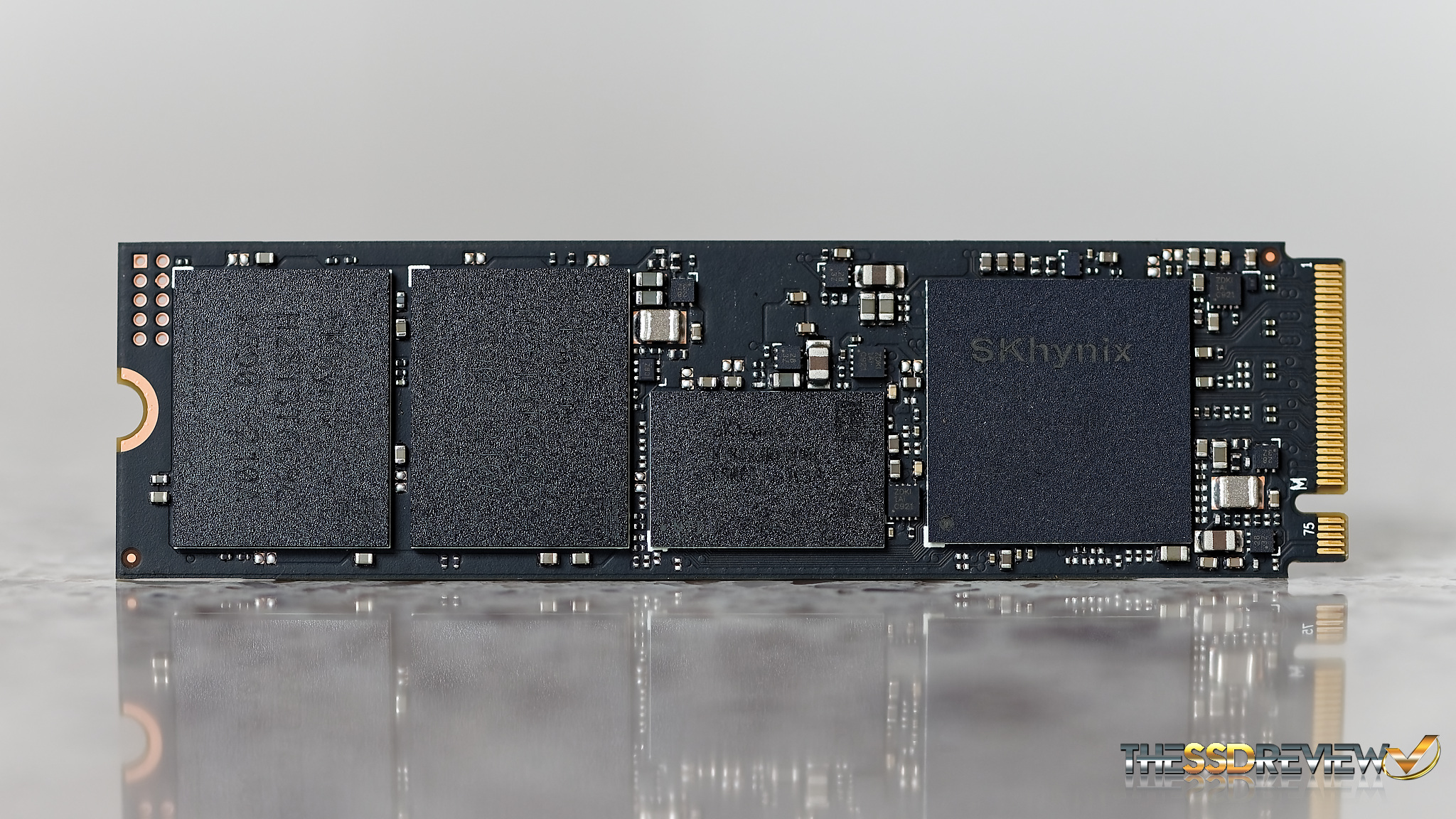 SK hynix Platinum P41 SSD Review - Can Gen4 Get Any Better than This?