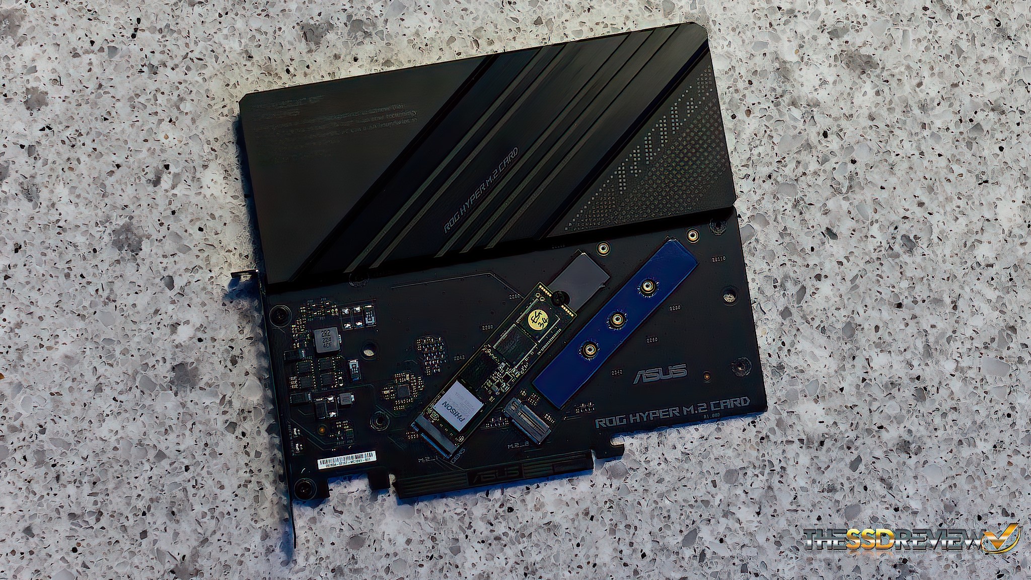 overflade af Sælger Phison PS5026-E26 Reference Design PCIe 5.0 2TB NVMe M.2 SSD Preview -  Things Just Got a Whole Lot Faster | The SSD Review