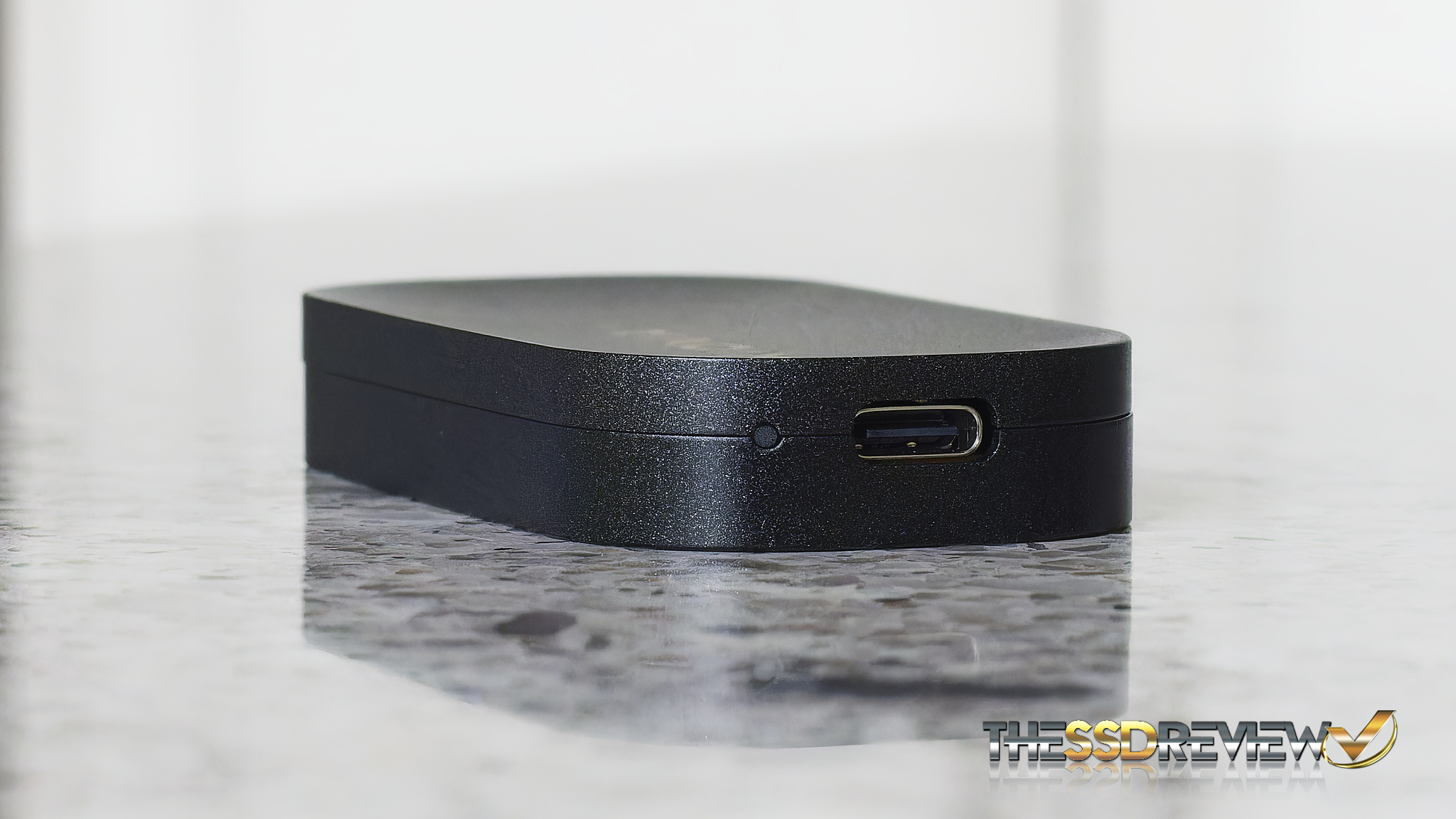 SSD Portatile KIOXIA EXCERIA Plus G2 Da 2TB, USB 3.2, Lettura 1050MB/s, Design Compatto E Resistente